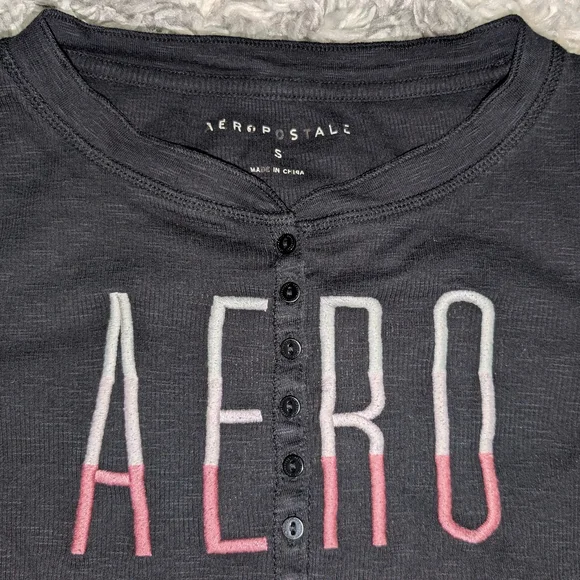 Aeropostale Black Long Sleeve Tee - Picture 5 of 6